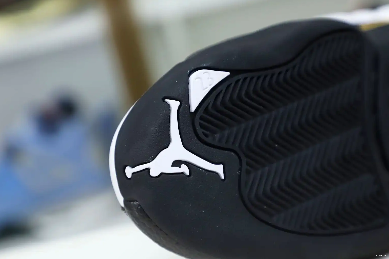 'ROYALTY' RETRO JORDAN AIR Kimikick 12 0430